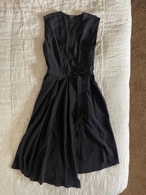 Acrobat Sleeveless Wrap Midi Dress in XS